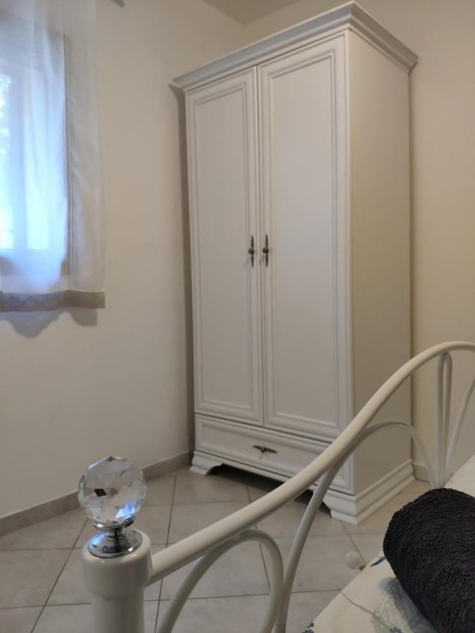 Apartment Zdenka Veli Losinj Ngoại thất bức ảnh