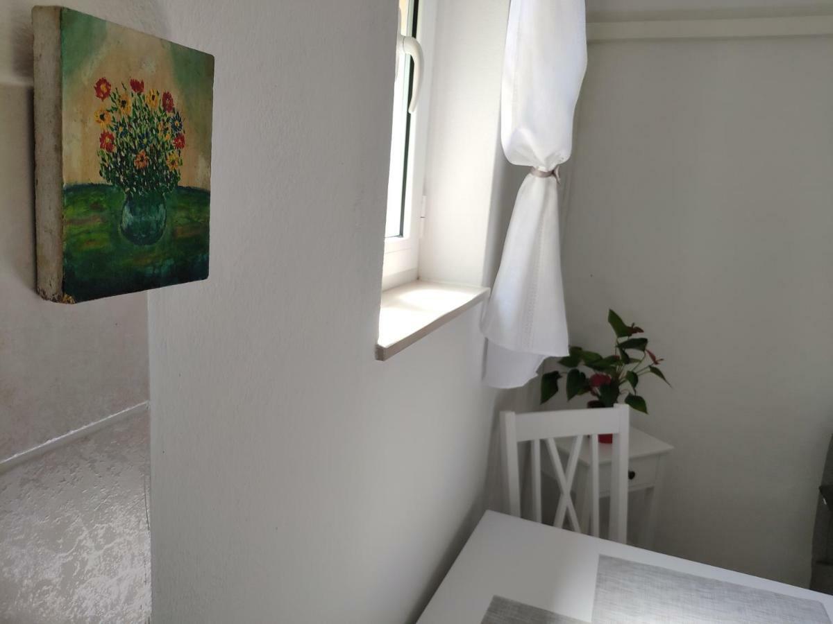 Apartment Zdenka Veli Losinj Ngoại thất bức ảnh