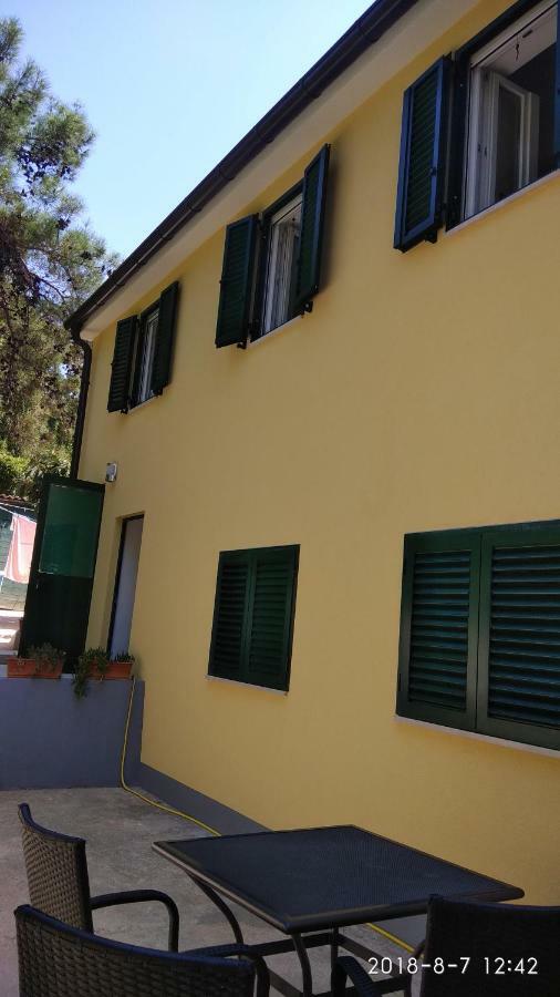 Apartment Zdenka Veli Losinj Ngoại thất bức ảnh