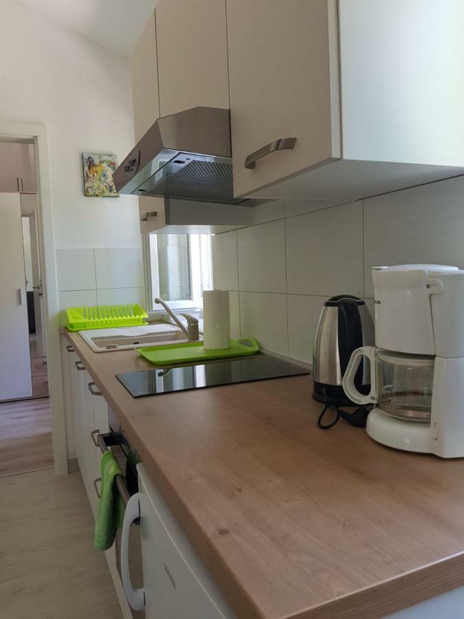 Apartment Zdenka Veli Losinj Ngoại thất bức ảnh