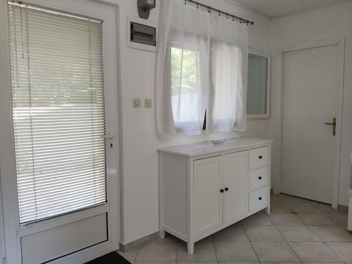 Apartment Zdenka Veli Losinj Ngoại thất bức ảnh