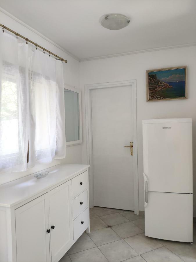 Apartment Zdenka Veli Losinj Ngoại thất bức ảnh
